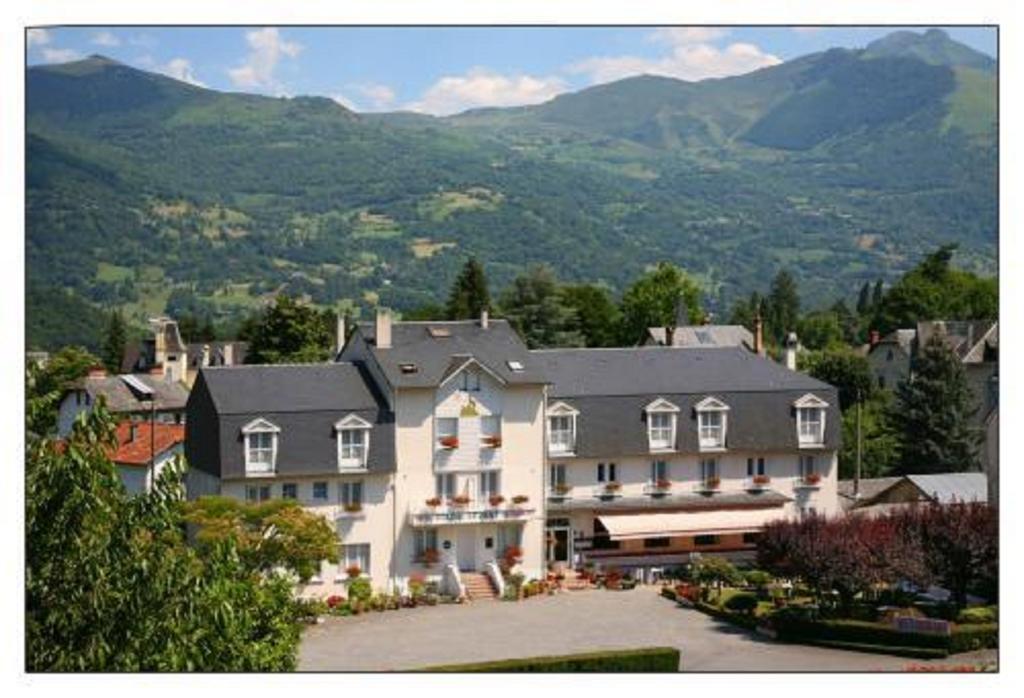 Hôtel du Soleil Levant Argelès-Gazost Exterior foto